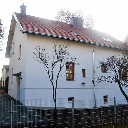 Daire Villa100und10 Stone By Seebnb Klagenfurt am Woerthersee